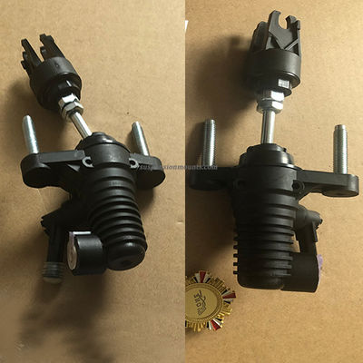 31410-0K012 Clutch Master Cylinder Toyota Hilux TGN15 2KD Hiace Vigo Dyna