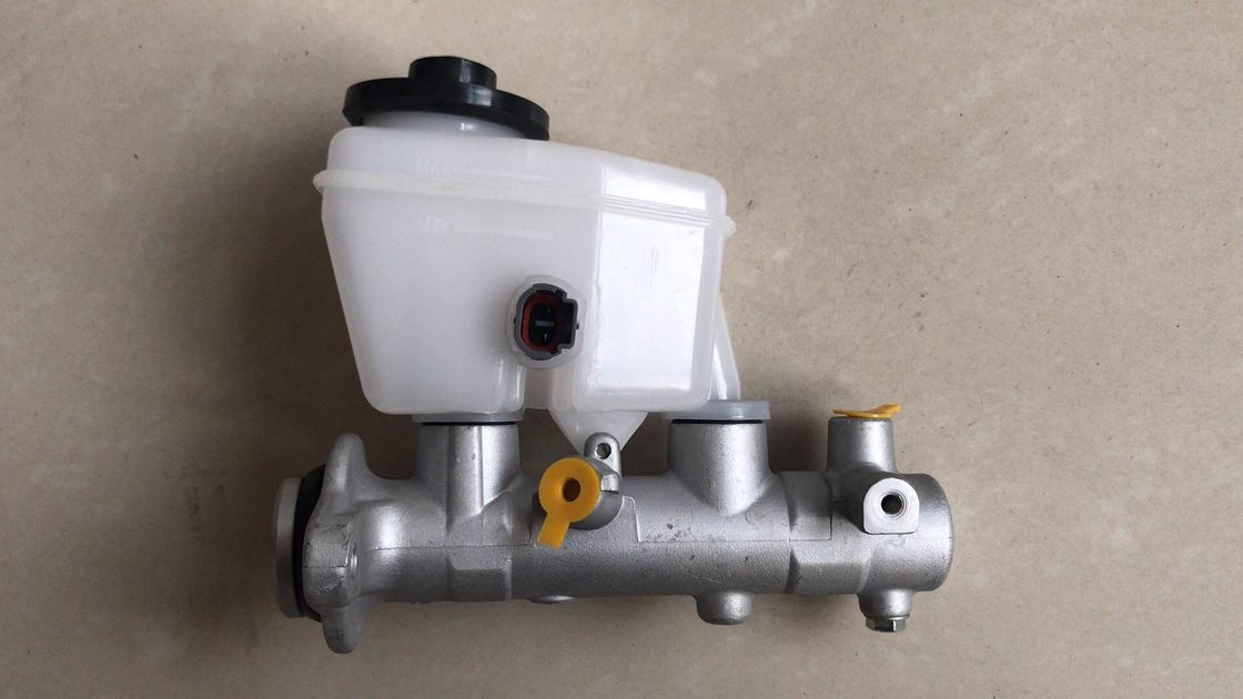 47201-60680 Cylinder Sub-assy Brake Master Brake Master Cylinder 47201-60680 Fit  FITS TOYOTA  Land Cruiser Prado HiluxFITS TOYOTA  CYLINDER SUB-ASSY