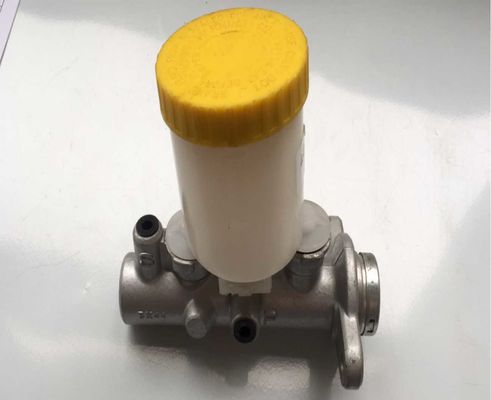 OEM 46010-25g00 Silindir ASSY OEM # 46010-25G00 Fren Ana Silindir 46010-25G00 PICK UP (D21) 2.4 2.5 2.7 4WD Fren Ana Silindir Pompası 46010-25G00 Nissan Navara Pickup 1986-2008 için
