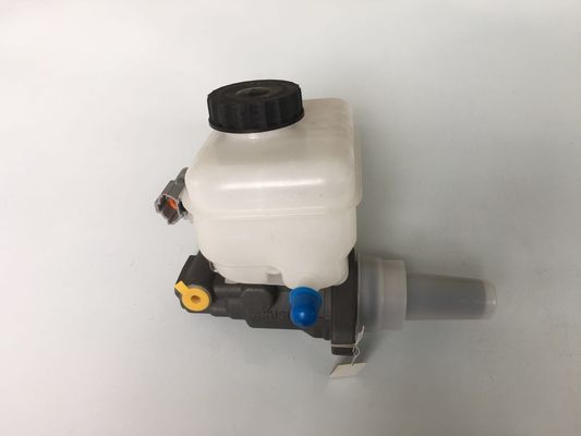 47207-26010	47207-26010 FREN ANA SİLİNDİR ASSY  TOYOTA  HIACE KDH222 TRH223 LH20'YE UYAR	FREN ANA SİLİNDİRİ 47207-26010 4720726010	TOYOTA'YA UYAR  AONE OEM  SİLİNDİR ALT-ASSY, FREN ANA SİLİNDİRİ HAZNESİZ