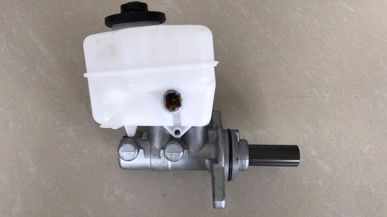 47201-60A21 47201-60A22 Fren Ana Silindir Alt Toplantısı # 47201-60A22 - FITS TOYOTA Fren Ana Silindir FITS TOYOTA Land Cruiser Prado J150 FITS TOYOTA 47201-60A22 Fren Ana Silindir